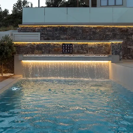 Villa Nemesis *